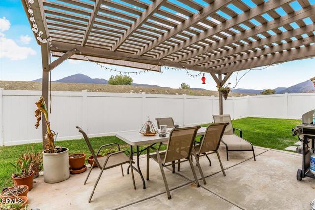 Detail Gallery Image 34 of 38 For 802 Hinckley Ln, Fillmore,  CA 93015 - 4 Beds | 2/1 Baths