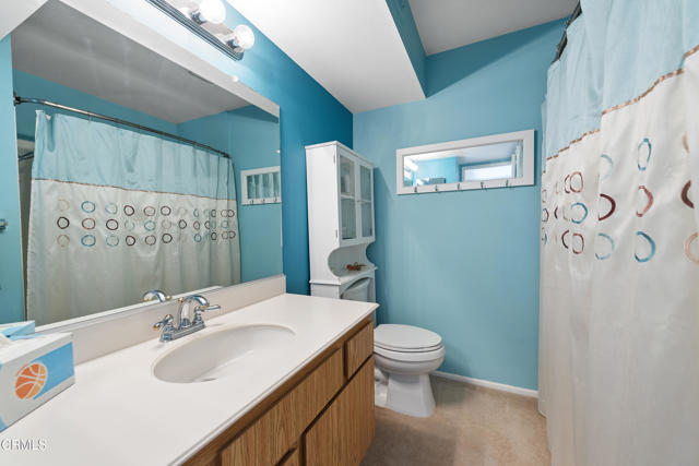 1404 Calle Lozano, Camarillo CA: https://media.crmls.org/mediaz/2626706f-3c24-4981-9809-5c44f0e45be6.jpg
