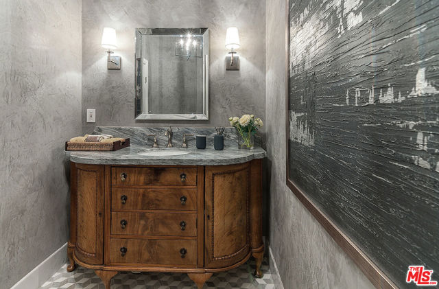 Image 33 of 75 For 4054 Stone Canyon Avenue