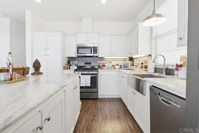 Detail Gallery Image 11 of 36 For 200 N El Camino Real #386,  Oceanside,  CA 92058 - 3 Beds | 2 Baths