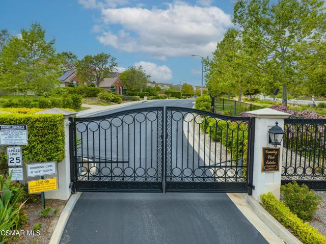 12430 Nelson Road, Moorpark CA: https://media.crmls.org/mediaz/2628f161-b7f2-4e85-86d1-343f7250e875.jpg