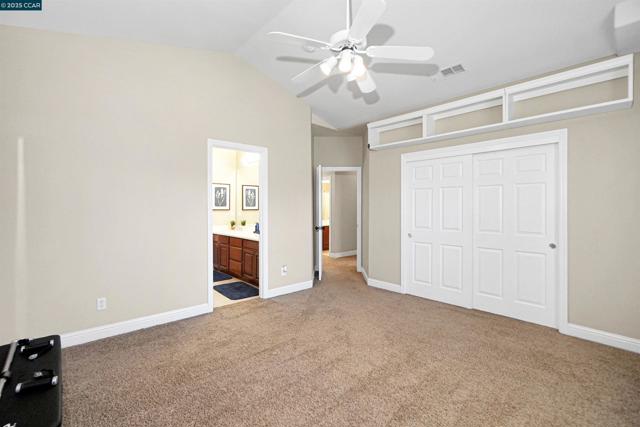 139 Shelterwood Ln, Danville CA: https://media.crmls.org/mediaz/262bf784-9bd5-4475-b63f-94f0102a03ad.jpg