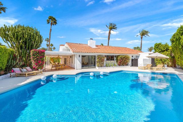 34 Lincoln Place, Rancho Mirage CA: https://media.crmls.org/mediaz/262ce9c5-34cb-4c16-802d-83f11983bd0e.jpg