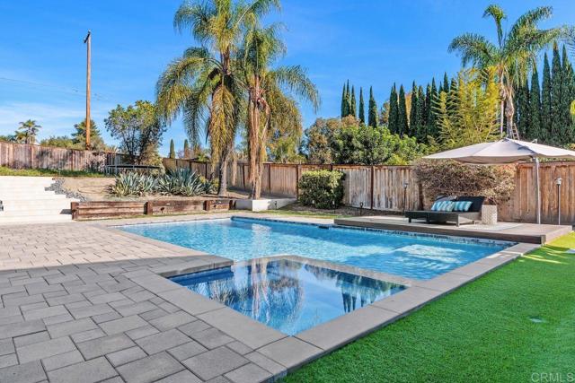 Detail Gallery Image 33 of 37 For 1207 Branding Iron Cir, Vista,  CA 92081 - 4 Beds | 3 Baths