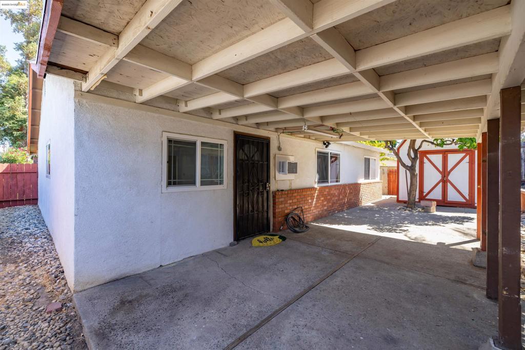 MLS #41116487 image #42