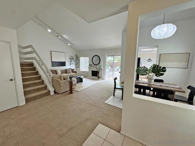 3298 Old Heather Road, San Diego CA: https://media.crmls.org/mediaz/262ff886-28a4-403b-bc36-3b3417e52629.jpg