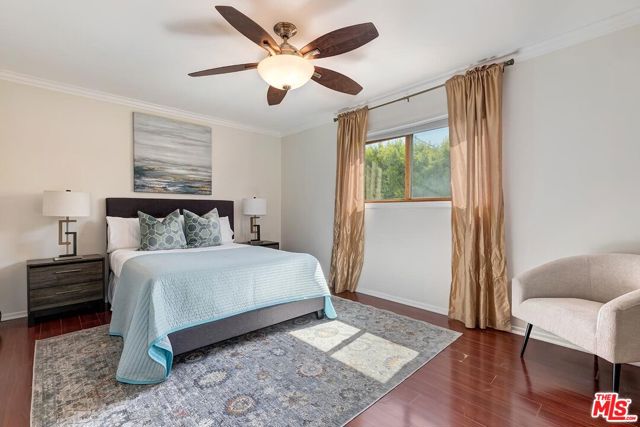 3804 Lenawee Avenue, Culver City CA: https://media.crmls.org/mediaz/26313444-61e8-4dd1-a5ca-271884c9b614.jpg