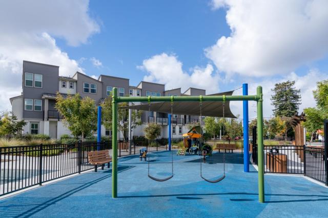 897 Fillmore Terrace, Sunnyvale CA: https://media.crmls.org/mediaz/263195a6-e136-4082-af30-2142f9d44b97.jpg