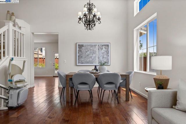 4775 Mahogany St, Dublin CA: https://media.crmls.org/mediaz/2631af58-2b1d-4fce-9f21-8107f7af6395.jpg