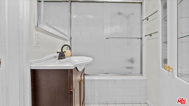 12440 Walsh Avenue, Los Angeles CA: https://media.crmls.org/mediaz/2632f022-2602-4d97-be6a-47b8c548d293.jpg