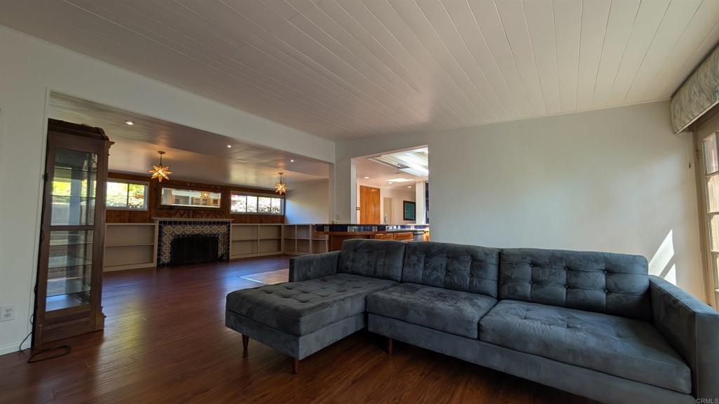 8440 La Jolla Shores Drive - photo 5