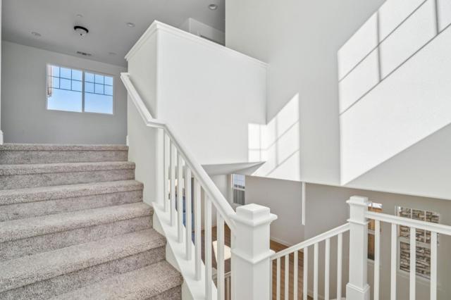 607 Santa Ynez Way, Marina CA: https://media.crmls.org/mediaz/263366cb-57ae-44f5-a225-10a78b7d3668.jpg