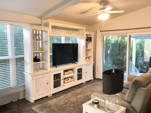 74711 Dillon Rd Spc 1017, Desert Hot Springs CA: https://media.crmls.org/mediaz/2634747c-240a-4bb7-99ad-ce57893aa9e0.jpg