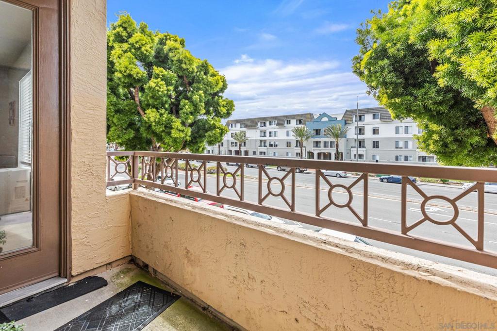 8889 Caminito Plaza Centro - photo 10
