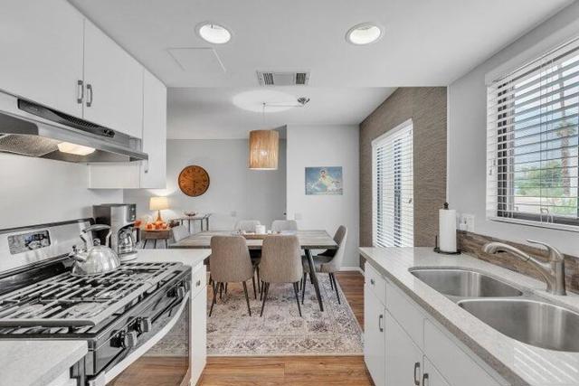 Image 4 of 19 For 2160 Palm Canyon Drive 10