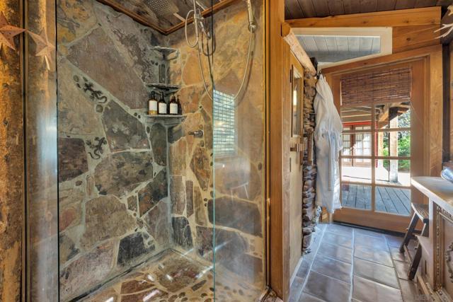 3131 Pera Alta Dr, Julian CA: https://media.crmls.org/mediaz/263486af-e46f-4c89-bf8e-bd972cf6d615.jpg