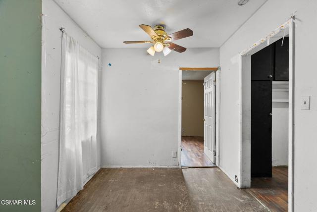 17917 Burbank Boulevard, Encino CA: https://media.crmls.org/mediaz/263522f6-e658-4556-a628-887b8a5df1c7.jpg