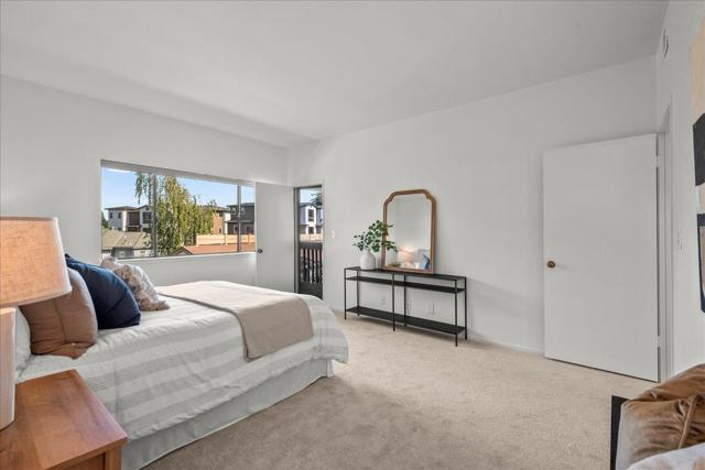 50 Horgan Avenue, Redwood City CA: https://media.crmls.org/mediaz/263597a2-0a91-41da-9330-73ea794f2263.jpg