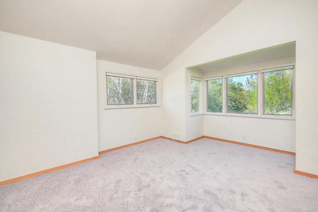 23150 Park Sorrento, Calabasas CA: https://media.crmls.org/mediaz/2635c723-3d84-4191-b6af-4e04476afead.jpg