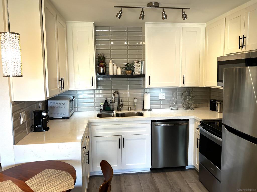 6350 Genesee Ave. - photo 4