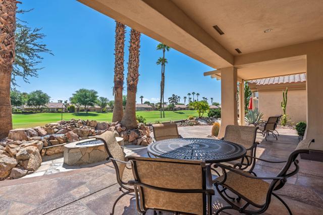 37552 Mojave Sage Street, Palm Desert CA: https://media.crmls.org/mediaz/26360f3f-90b8-40dc-82a4-56469590f498.jpg