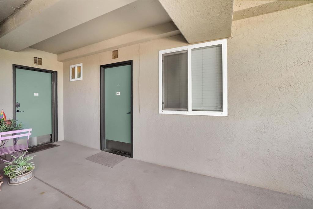 2828 University Ave - photo 5