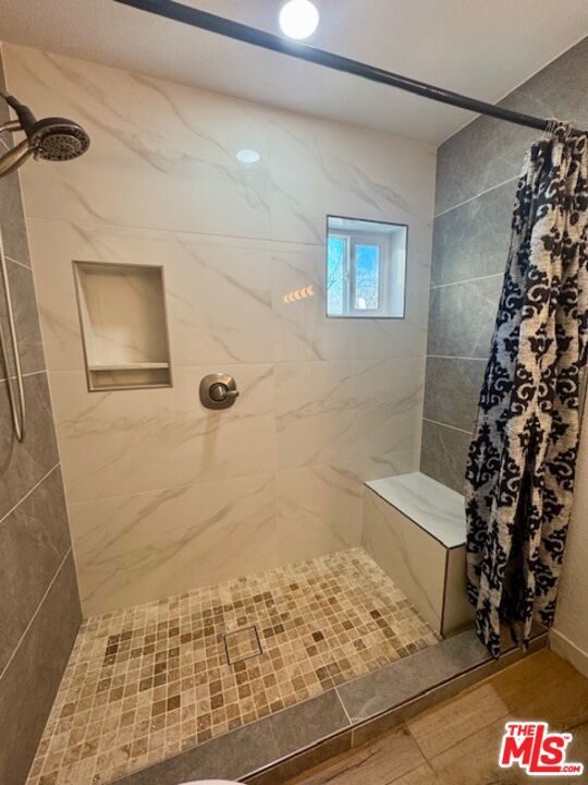 4026 Kona Court, Palmdale CA: https://media.crmls.org/mediaz/26371f9c-7a87-43e4-b9c0-f6a1bcf5266c.jpg