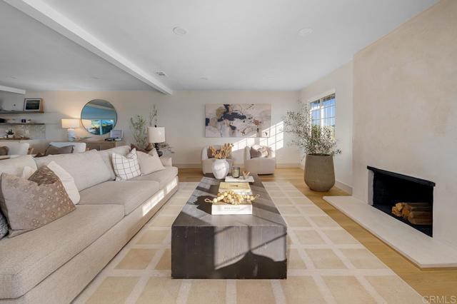 Detail Gallery Image 8 of 41 For 4860 Park Drive, Carlsbad,  CA 92008 - 4 Beds | 2/1 Baths