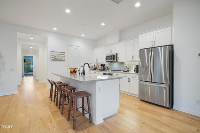 Detail Gallery Image 30 of 51 For 263 Wisteria St, Fillmore,  CA 93015 - 5 Beds | 3/1 Baths