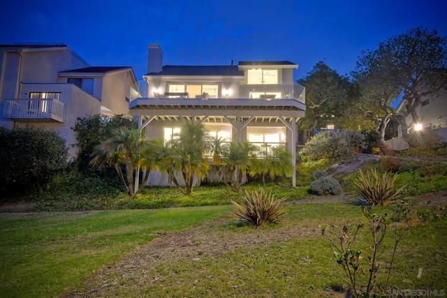 1711 Burgundy Rd., Encinitas CA: https://media.crmls.org/mediaz/26379dfc-224f-4256-808c-ca6cc46c3c96.jpg