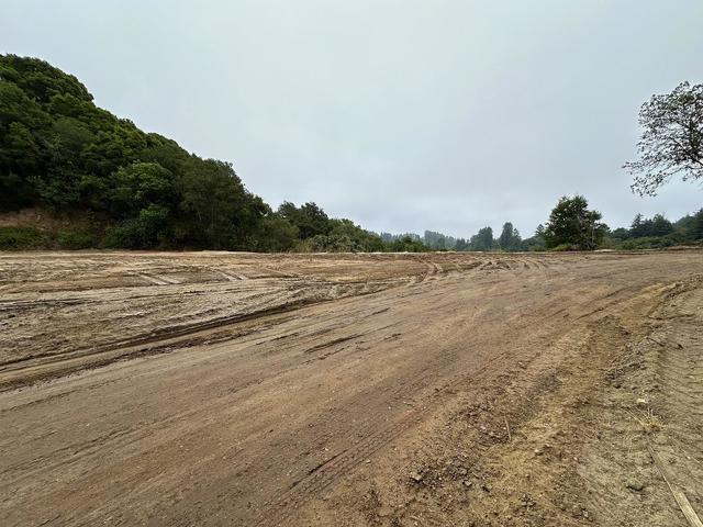 5601 Freedom Boulevard, Aptos CA: https://media.crmls.org/mediaz/26388474-b3bf-4c2b-ad93-bfa343f888de.jpg