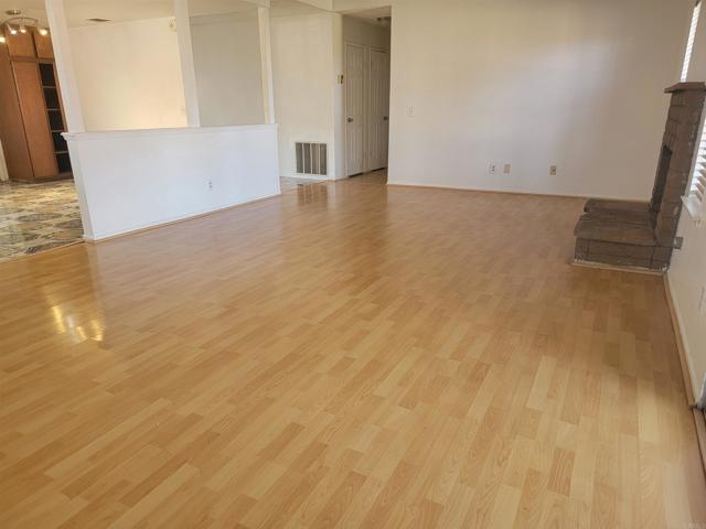 Detail Gallery Image 18 of 20 For 13713 Deer Hill Pl., Moreno Valley,  CA 92553 - 4 Beds | 2 Baths