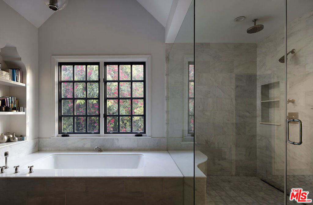 MLS #26812153 image #20