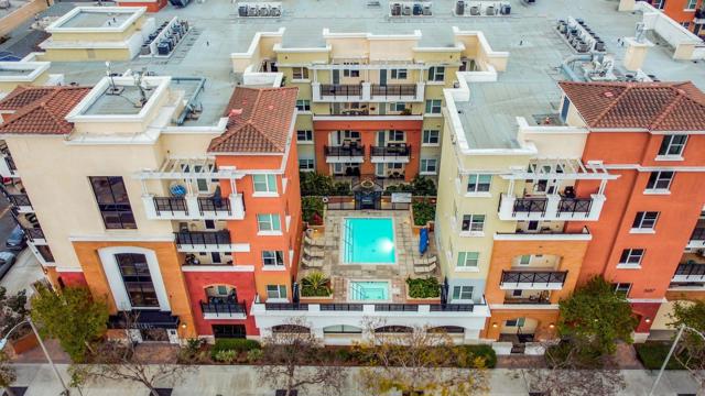 3650 5th Avenue, San Diego CA: https://media.crmls.org/mediaz/263bb93c-4fee-4bbf-b8ee-618507ec92cc.jpg