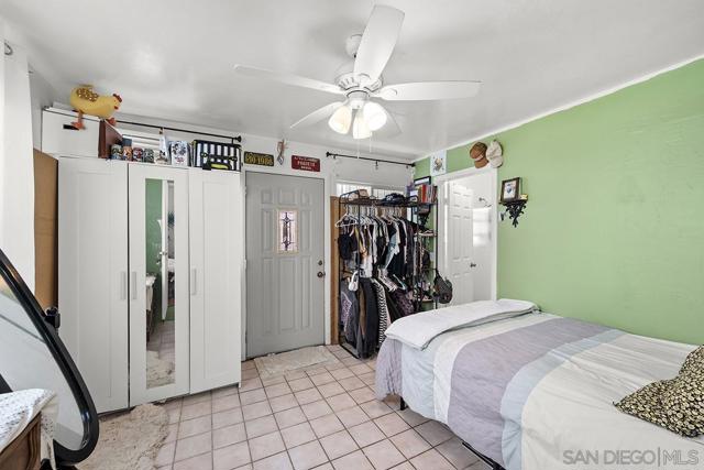 849 851 Missouri St, San Diego CA: https://media.crmls.org/mediaz/263caa8c-794b-4402-8801-a72457a6f2c8.jpg