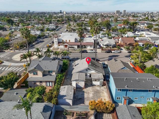 3711 29th St, San Diego CA: https://media.crmls.org/mediaz/263cdf9a-5c0a-44fa-acfd-6268bb19b8f4.jpg