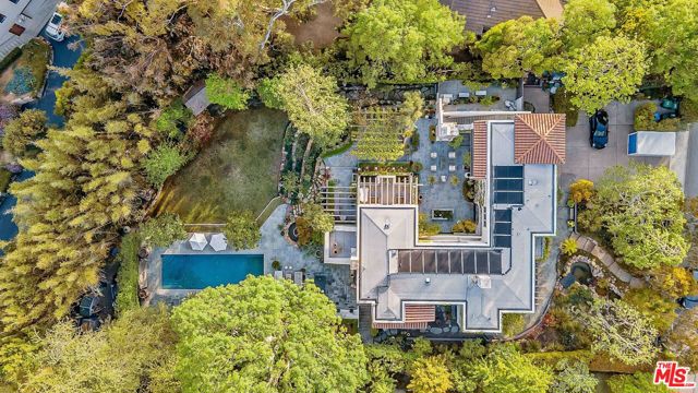 850 Muskingum Avenue, Pacific Palisades CA: https://media.crmls.org/mediaz/263d0a44-b52f-424e-a5d1-1f896c003f3e.jpg