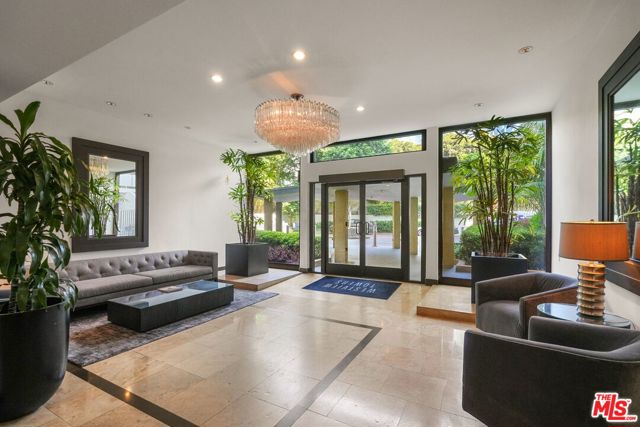 1155 N La Cienega Boulevard, West Hollywood CA: https://media.crmls.org/mediaz/263e4842-e3f7-401d-b100-2c9d3f3d6160.jpg