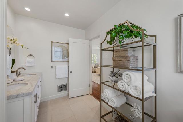 320 Jackson Street, San Mateo CA: https://media.crmls.org/mediaz/263ec5de-d670-4622-b4d6-2501cea1e4c6.jpg