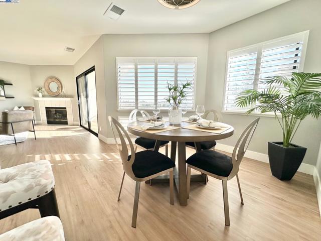 21239 Gary Dr, Hayward CA: https://media.crmls.org/mediaz/264042e0-2ff0-4f34-8bab-d21f57cf9b30.jpg