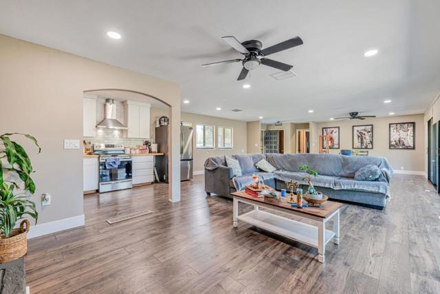 3115 Polk Way, Stockton CA: https://media.crmls.org/mediaz/2641eb34-5086-43fc-88a4-3e7b6b7082bf.jpg