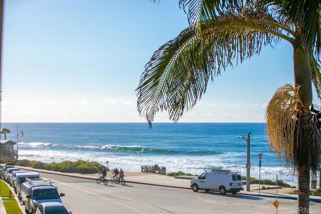 https://media.crmls.org/mediaz/26426979-e452-441d-8b43-81738701aa24.jpg?preset=X-Large