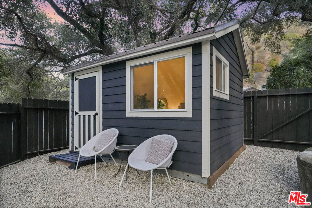 26427Be0 8D97 4494 Be71 4657825484Ba 1710 Oak Drive, Topanga, Ca 90290 &Lt;Span Style='BackgroundColor:transparent;Padding:0Px;'&Gt; &Lt;Small&Gt; &Lt;I&Gt; &Lt;/I&Gt; &Lt;/Small&Gt;&Lt;/Span&Gt;