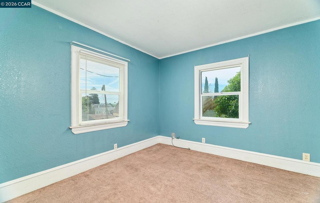 https://media.crmls.org/mediaz/2644c1a7-7ab2-4dfa-ba31-e06dc22e7844.jpg?preset=X-Large