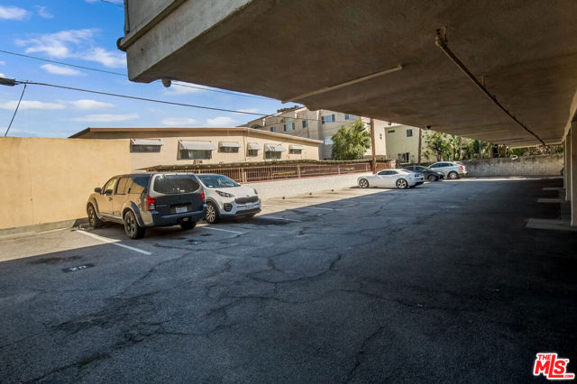 5020 Tujunga Avenue, North Hollywood, California 91601, ,Multi-Family,For Sale,Tujunga,24383033