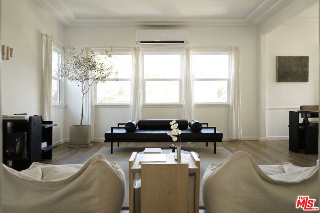 5086 Lemon Grove Ave