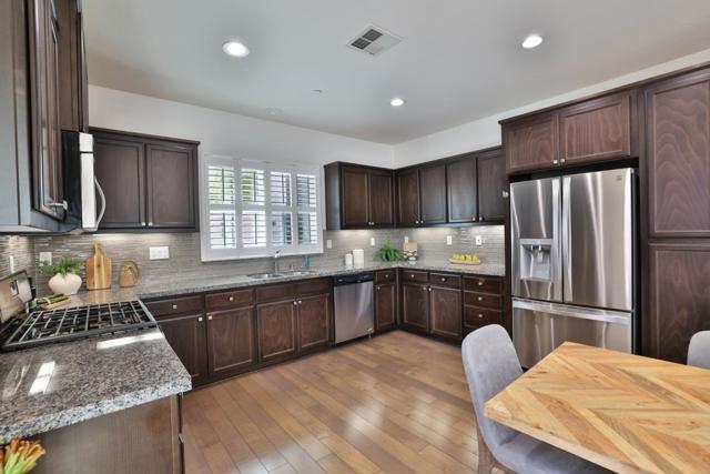 761 N 11th Street, San Jose CA: https://media.crmls.org/mediaz/2646bbbf-2cd7-47de-a023-685a9d88e1f6.jpg