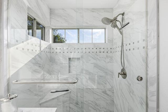 Detail Gallery Image 23 of 38 For 12415 Ruette Alliante, San Diego,  CA 92130 - 4 Beds | 2/1 Baths