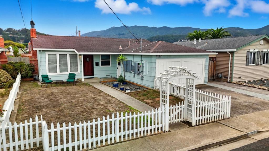 26475B08 A144 429B Ba6C D9Cd1C44Ca18 1127 Cervantes Way, Pacifica, Ca 94044 &Lt;Span Style='BackgroundColor:transparent;Padding:0Px;'&Gt; &Lt;Small&Gt; &Lt;I&Gt; &Lt;/I&Gt; &Lt;/Small&Gt;&Lt;/Span&Gt;