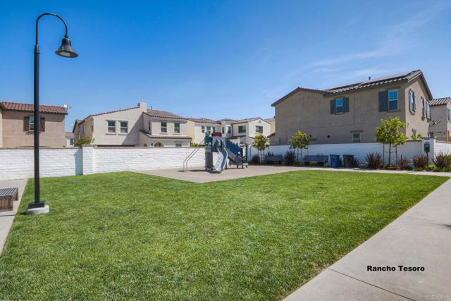Detail Gallery Image 36 of 39 For 678 Gemstone Dr, San Marcos,  CA 92078 - 4 Beds | 3 Baths